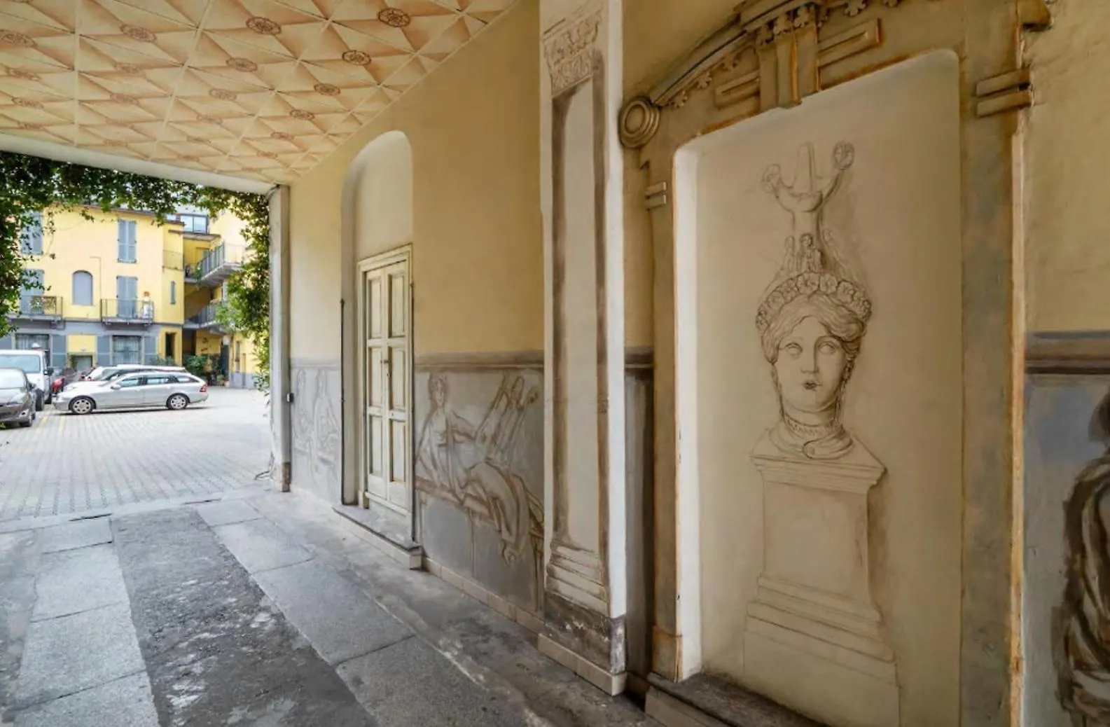 Padova, 26 - Good Vibes In Loreto Milan Italy